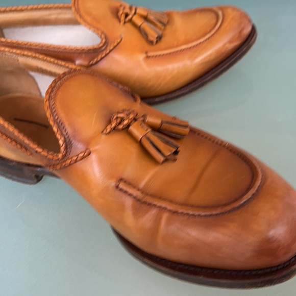 Gucci tassel loafers main image 4